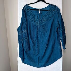 grand & greene Top w/ Blue Crochet Lace Sz 1X Boho Fairy